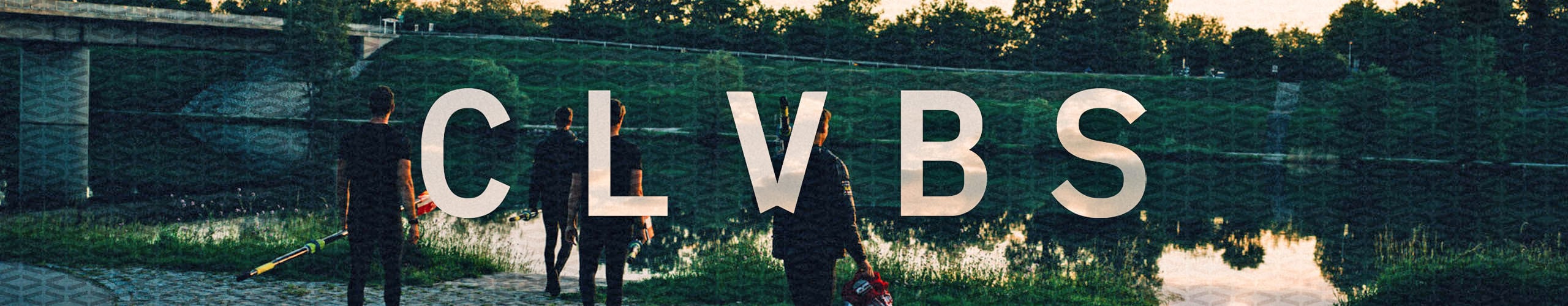 Team roeiers in gepersonaliseerde trainingskleding voor clubs